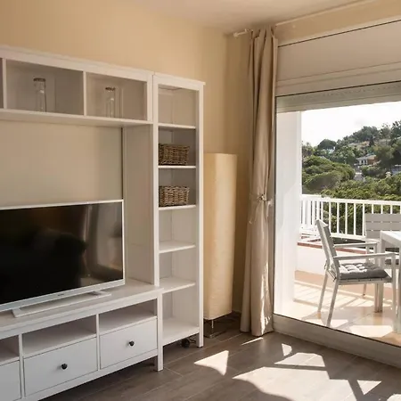 Seahomes Vacations - Seafront Fenals With Pkg Lägenhet Lloret de Mar